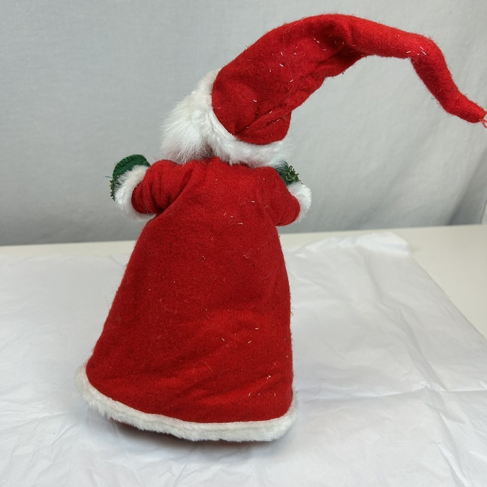 Annalee 9" Classic Santa with Garland and Dove Christmas 2004 - Picture 5 of 11